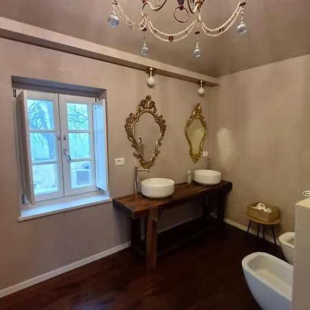 Апартаменты Santo Stefano 600 *