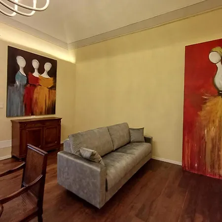 Апартаменты Santo Stefano 600 *